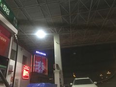 -窦店服务区-停车场