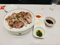 -民族手抓羊肉馆·滩羊手抓·烤全羊