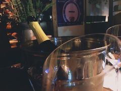 -胡桐里音乐酒馆(孝南店)