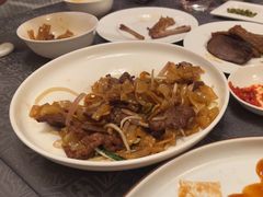 -粤尚腾香居中餐厅(首都机场希尔顿店)