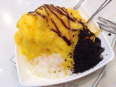 芒果乳酸绵绵冰加杂果-松记糖水店(铜锣湾分店)