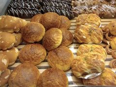 菠萝包-Bread Talk 面包新语(荟聚店)