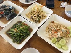 -两兄弟Song Pee Nong(2号店)