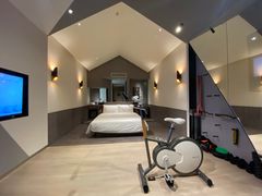 -上海虹桥中心爱琴海亚朵S酒店