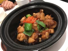 金不换三杯浓香滑鸡煲-太兴餐厅(东方广场分店)