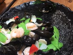 -东来菜馆•手抓海鲜家常菜•海鲜锅贴(鸽子窝店)