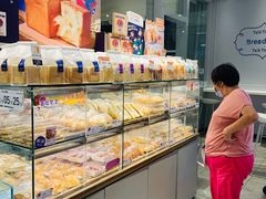 面包甜点陈列柜-BreadTalk面包新语·烘焙蛋糕(领展购物广场店)