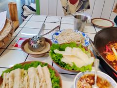 -巴卤社老火锅(财富店)