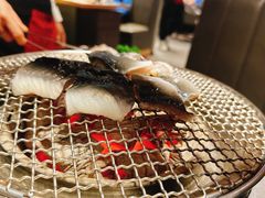 -草家酱蟹炭火烤肉店(珲春南路一店)