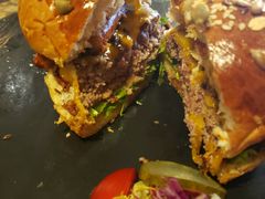 -HIGH FIVE哈福手工汉堡(桂林路店)