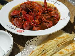 -叶派龙虾•招牌香辣蟹·海鲜(中海国际店)