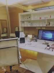 -ROYEA茹彦祛痘·问题肌肤修护中心