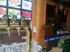 -老东镇啤酒屋海鲜加工·蒸汽海鲜·海鲜烧烤(台东店)