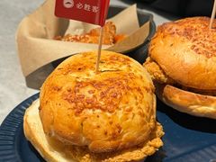 -必胜客(鳌江万达店)