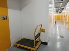 -安东易迷你仓自助寄存仓库(金桥店)