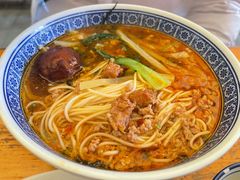 辣肉面-沪西老弄堂面馆(定西路店)