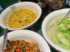 -费大厨辣椒炒肉(太平老街店)