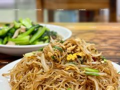 招牌炒粉干-凡老头米线砂锅(古荡新村西粮站)