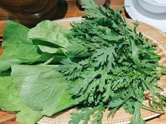 -菌之家·专业纯野生菌火锅·特色炒菌