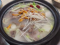 -九寨特色牦牛肉汤锅 羊肉汤锅