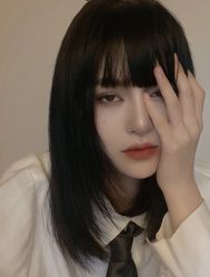 -变画·发型STUDIO