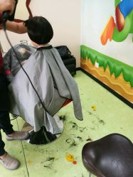 点击看大图 -小咖儿童理发(晶采大厦店)