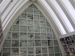 -钟书阁(松江泰晤士小镇店)