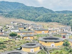 -初溪土楼群