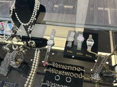 -Vivienne Westwood(上海来福士广场店)