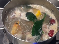 -德天肥牛海鲜火锅(城西银泰店)