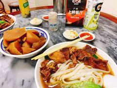 牛腩汤河-珍珍小食店(西华路店)
