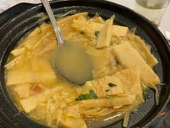 -披云山庄