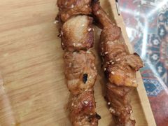 馕坑肉-乡村馕坑肉·烧烤·新疆菜·本地人更爱吃(阿勒泰首店)