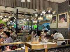 -洪氏嗨捞·猪肚鸡火锅(阳光天地店)