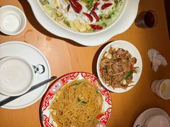 -江渔儿酸菜鱼专门店(明珠广场店)