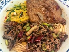 -梅溪·小伙子干挑面(安吉总店)