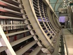 -龙阳路磁悬浮列车总站-停车场