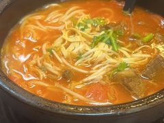 -灵芝妹子海鲜米线(瓦房店新玛特店)