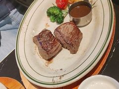 -DEEP·深美式餐吧(五棵松华熙LIVE店)