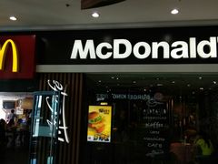 -麦当劳(哈西万达店)