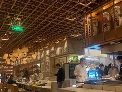 -雍和会海鲜姿造自助(湖东路店)