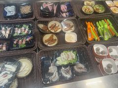 -尚品海鲜肥牛自助火锅(湖明店)