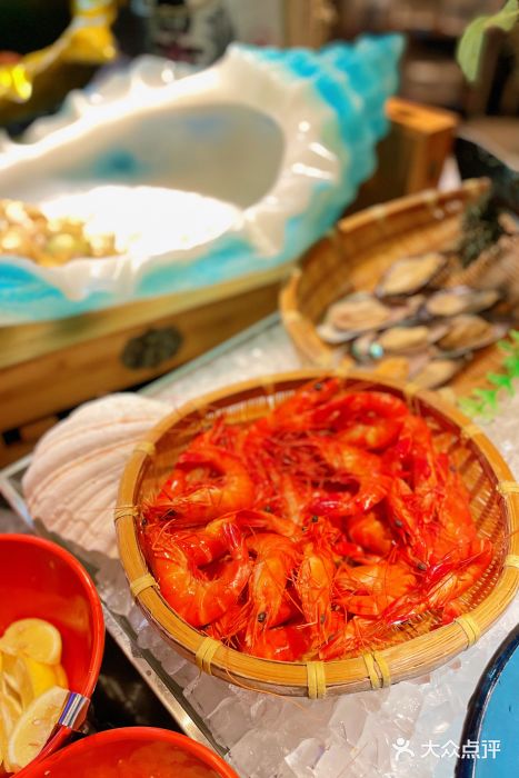 荣誉国际酒店-云顶旋转餐厅图片