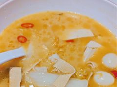 -小六鱼你.下饭酸菜鱼(益田假日广场店)