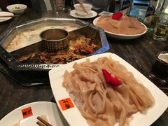 -佬土鹅肠火锅(解放路店)