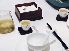 餐具摆设-白天鹅宾馆-宏图府餐厅