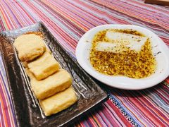 -香巴拉云南餐厅(华莱坞店)