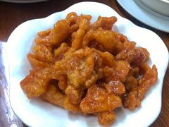 -胡子饮食店