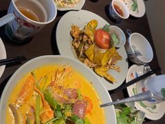 -大头虾越式风味餐厅(光明广场店)