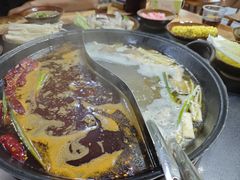 -重庆故事姊妹老火锅(财经学院店)